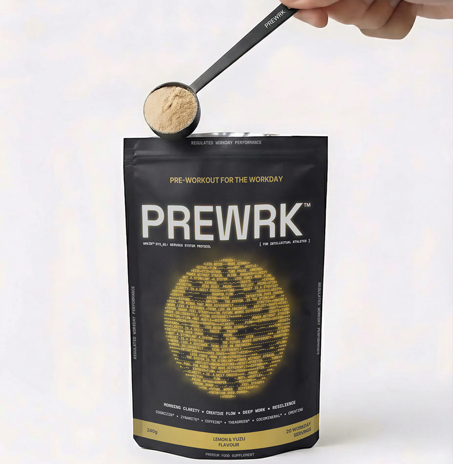 Measure your dose, ½ scoop (6g) or full scoop (12g).